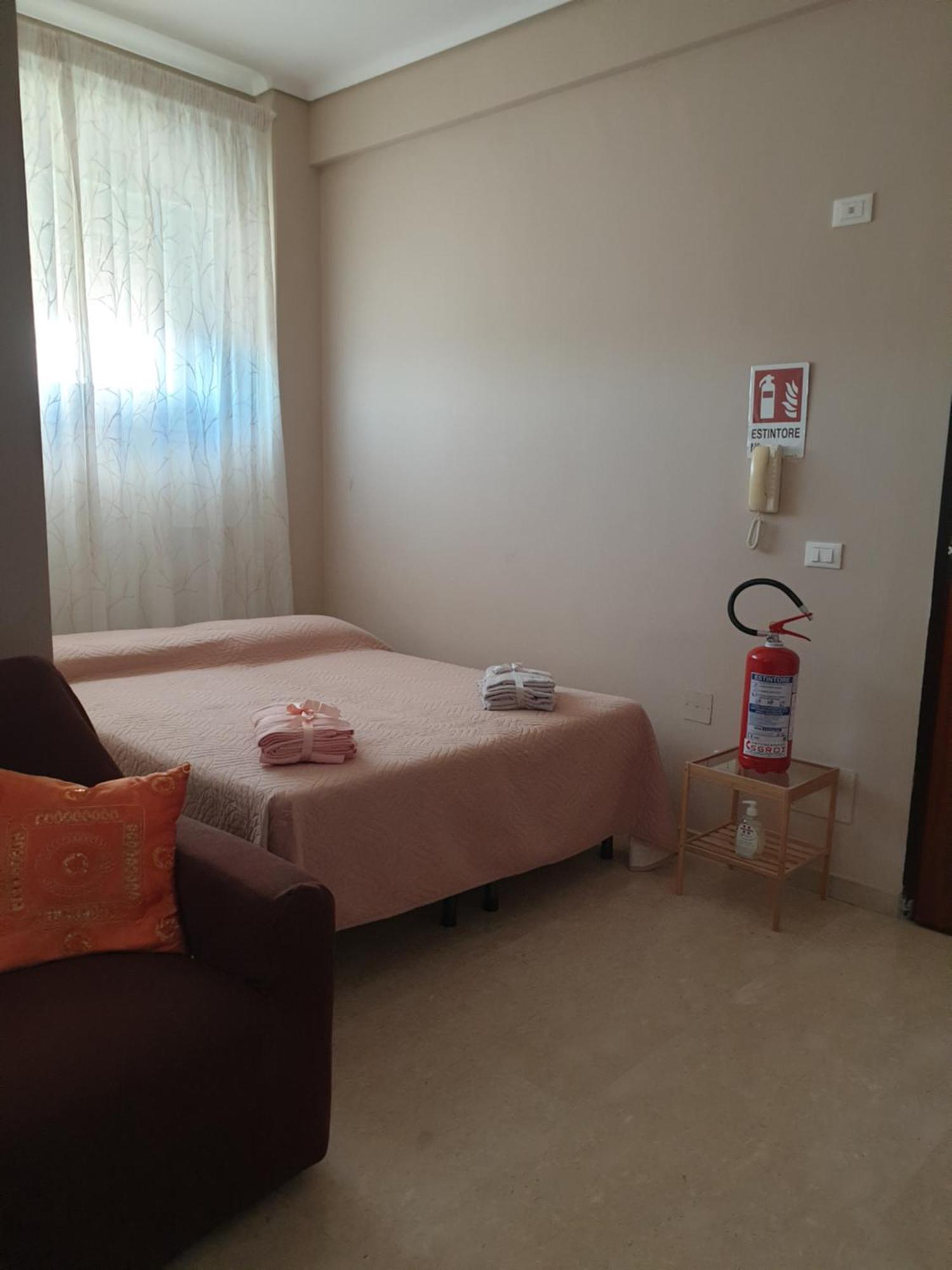 A "Casa Inn-Centro" Monolocale Катания Екстериор снимка