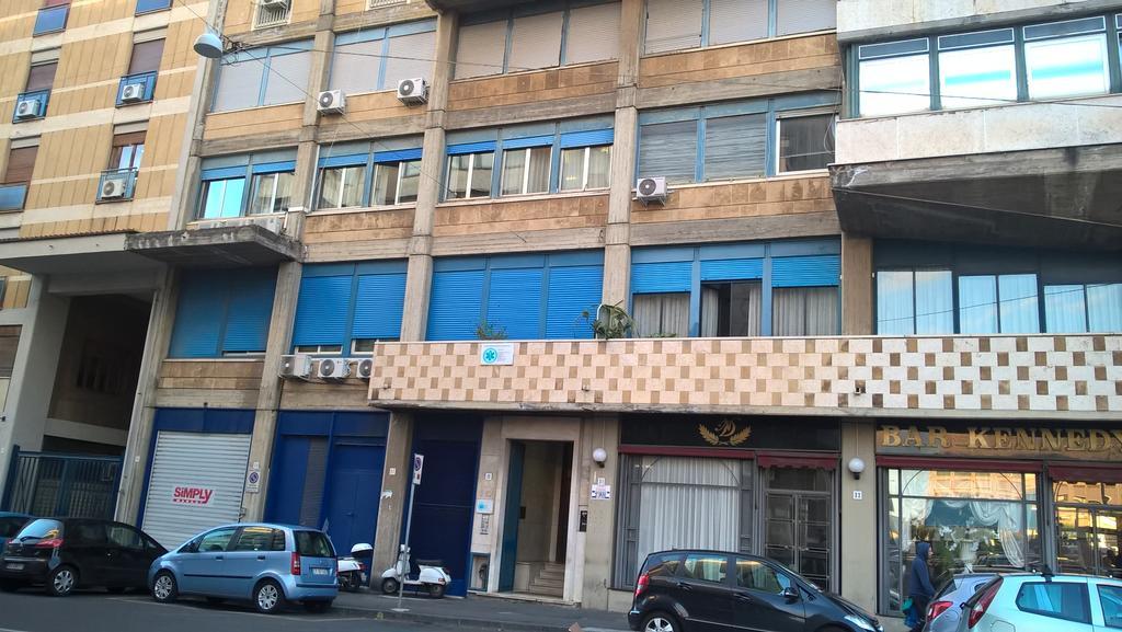 A "Casa Inn-Centro" Monolocale Катания Екстериор снимка