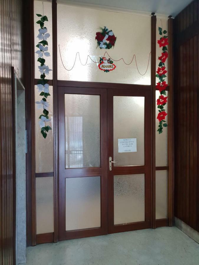 A "Casa Inn-Centro" Monolocale Катания Екстериор снимка
